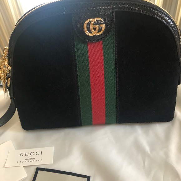 Gucci suede cross bag - Picture 2 of 14